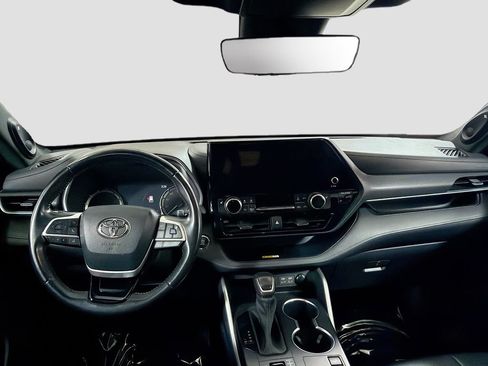 Used 2023 Toyota Highlander XSE AWD/4WD image 23