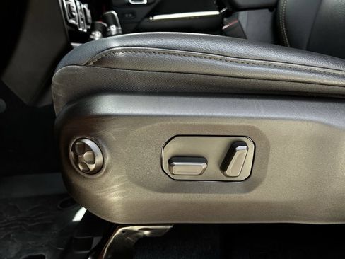 Used 2025 Jeep Gladiator Sport AWD/4WD image 27