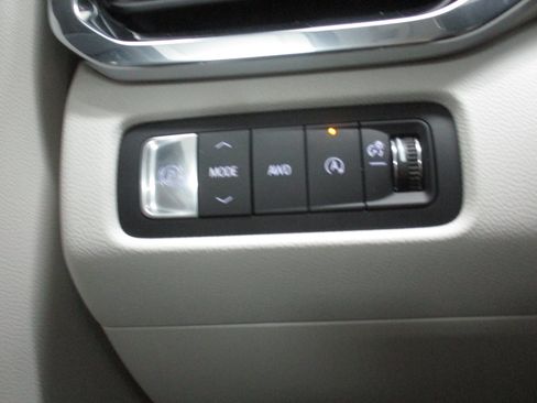 New 2026 GMC Acadia Denali w/ Super Cruise Package AWD/4WD image 31