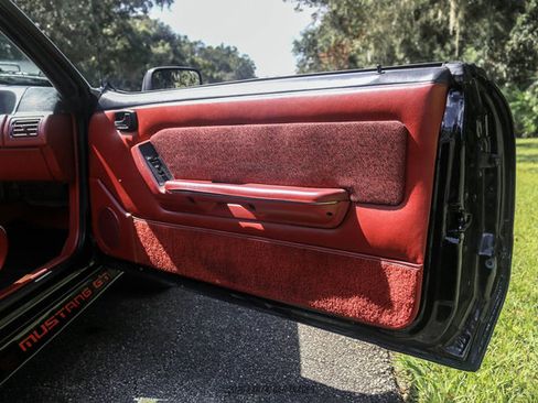 Used 1988 Ford Mustang GT RWD image 28