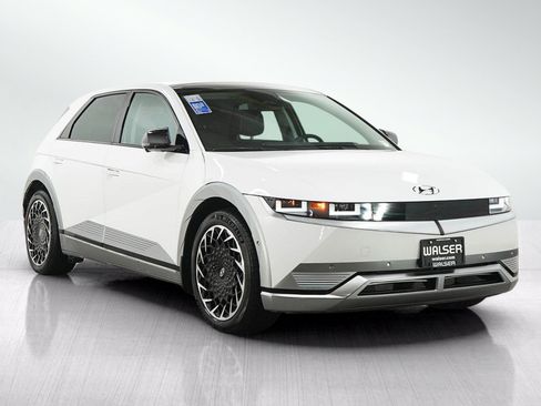 Certified 2023 Hyundai Ioniq 5 Limited AWD/4WD image 7