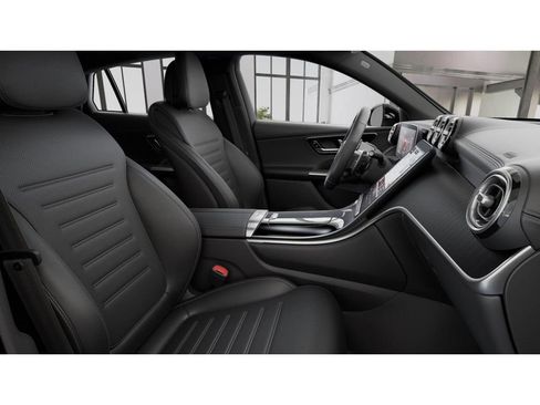 New 2026 Mercedes-Benz GLC 43 AMG 4MATIC Coupe image 4