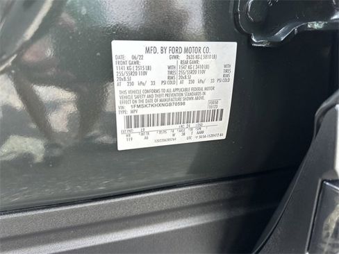 Used 2022 Ford Explorer ST-Line w/ Class IV Trailer Tow Package image 33