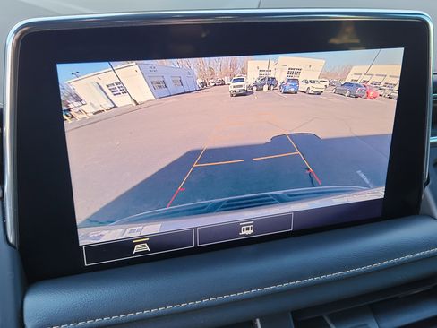 Used 2021 GMC Yukon AT4 w/ Rear Media and Nav Package image 14