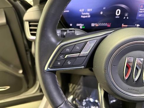 Certified 2025 Buick Envision Preferred AWD/4WD image 17