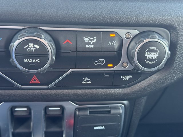 Certified 2025 Jeep Wrangler Sport AWD/4WD image 33