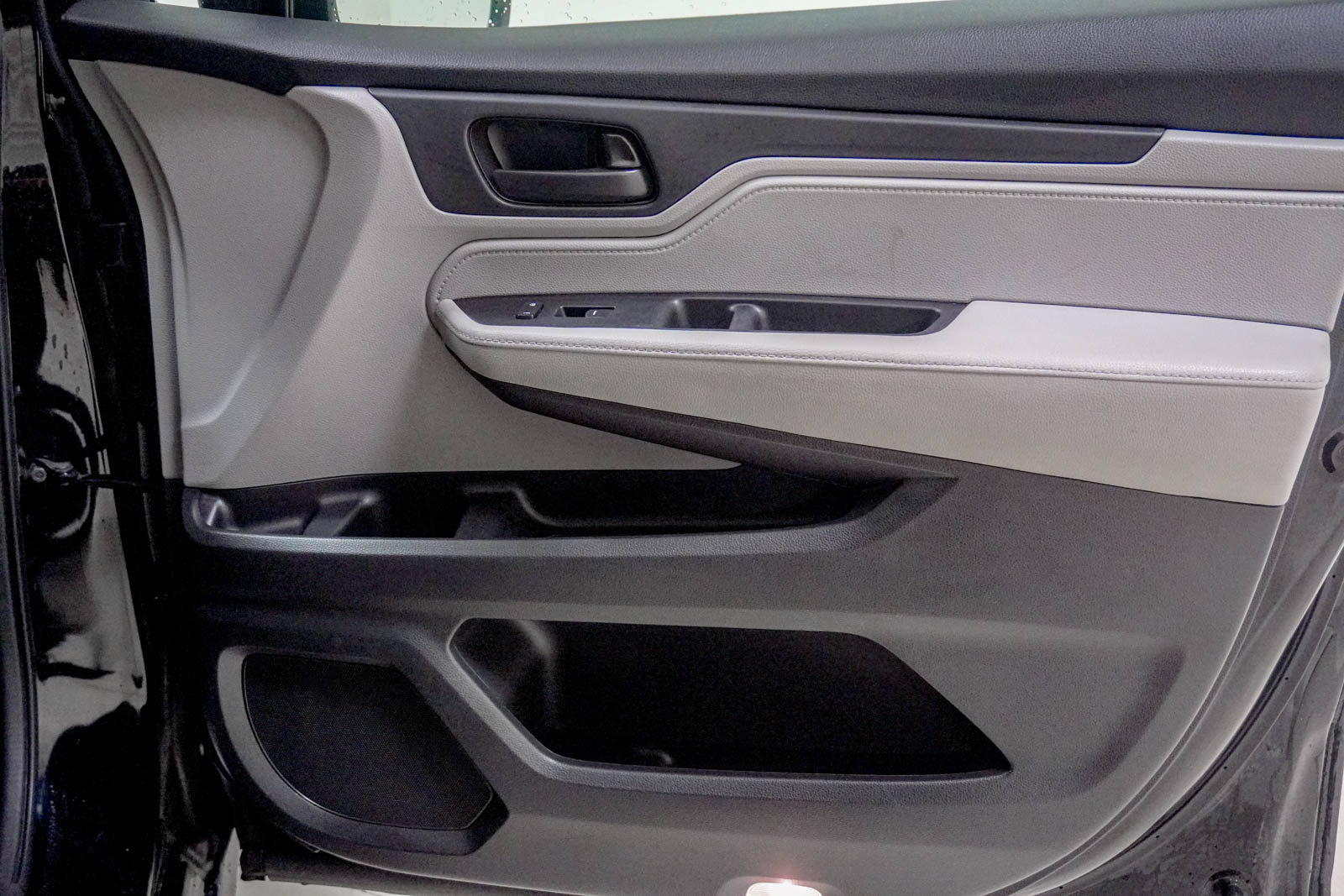 Used 2018 Honda Odyssey EX-L image 34