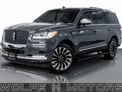 Used 2022 Lincoln Navigator Black Label image 1