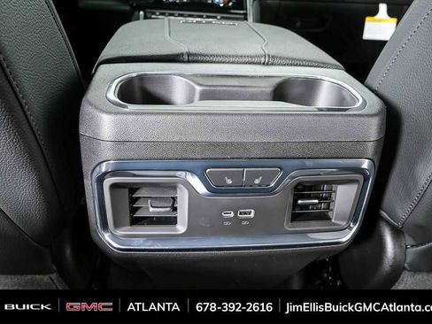 New 2026 GMC Sierra 3500 Denali w/ Denali Reserve Package AWD/4WD image 19