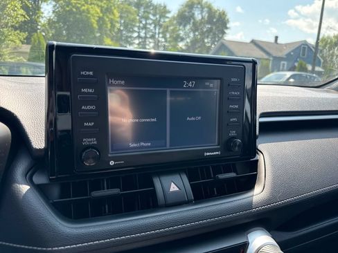 Used 2020 Toyota RAV4 LE w/ All Weather Liner Package AWD/4WD image 11