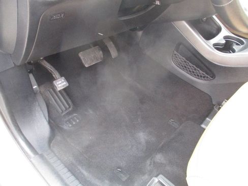 Used 2015 Dodge Journey Limited w/ Sun/Sound & Wheel Group image 17