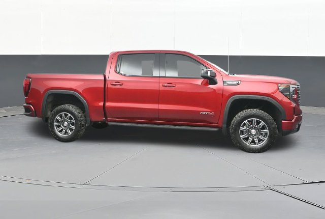Used 2024 GMC Sierra 1500 AT4 w/ Technology Package AWD/4WD image 18