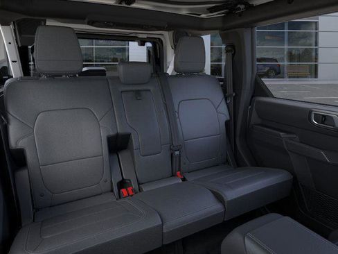 New 2025 Ford Bronco Badlands w/ Sasquatch Package image 33