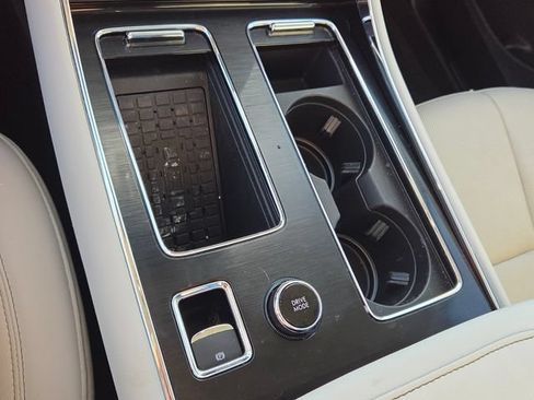 Used 2025 Lincoln Aviator Reserve w/ Illumination Package RWD image 23