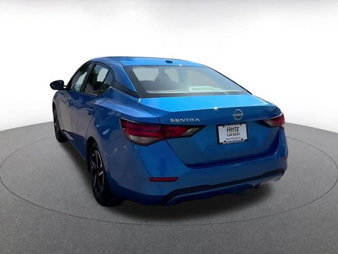 Used 2025 Nissan Sentra SV FWD image 11