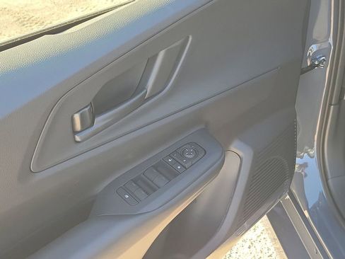 New 2026 Toyota Prius SE image 44