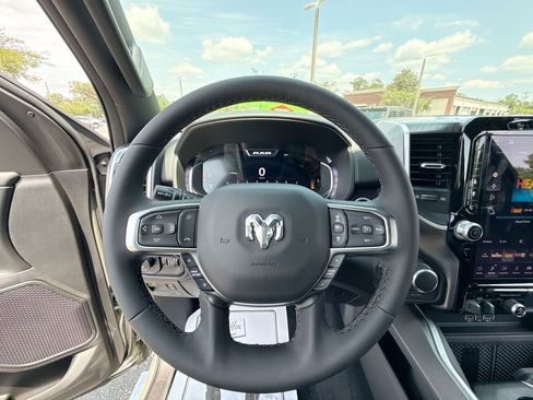 New 2026 RAM 1500 Big Horn AWD/4WD image 13