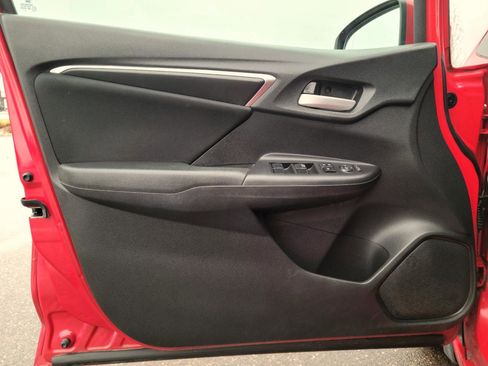 Used 2015 Honda Fit LX image 8