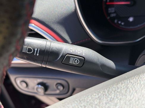 Used 2022 Chevrolet TrailBlazer RS w/ Convenience Package image 19