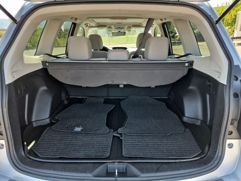Used 2017 Subaru Forester 2.5i Premium AWD/4WD image 28