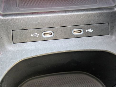 Certified 2021 Volkswagen ID.4 Pro S image 24