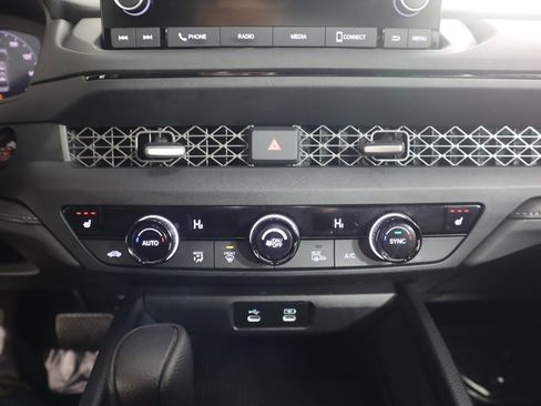 Used 2024 Honda Accord EX image 46