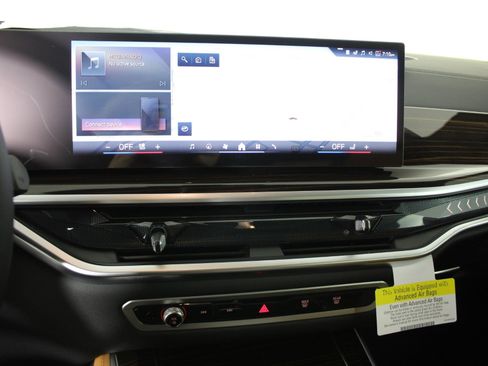 New 2026 BMW X5 sDrive40i w/ M Sport Package image 18