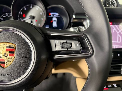 New 2025 Porsche Macan S image 37