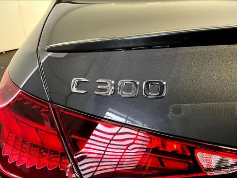 Used 2024 Mercedes-Benz C 300 4MATIC Sedan image 33