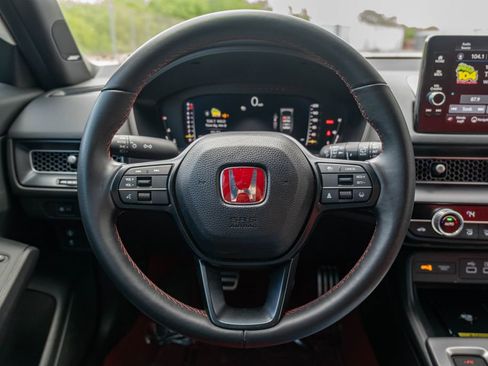 Used 2025 Honda Civic Type R image 21
