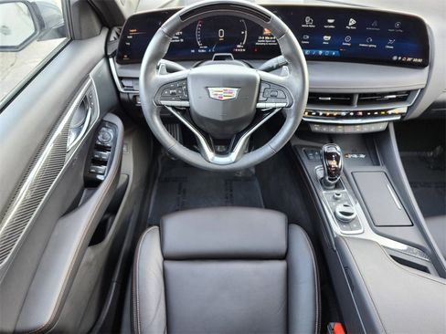 Used 2025 Cadillac CT5 Sport w/ Technology Package image 11