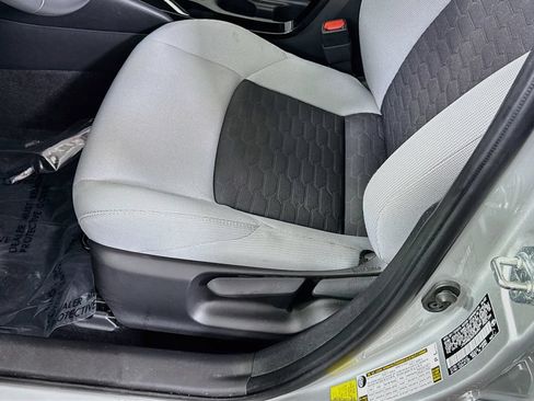 Certified 2022 Toyota Corolla SE FWD image 23