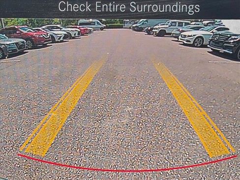Used 2022 Mercedes-Benz GLA 250 4MATIC image 8