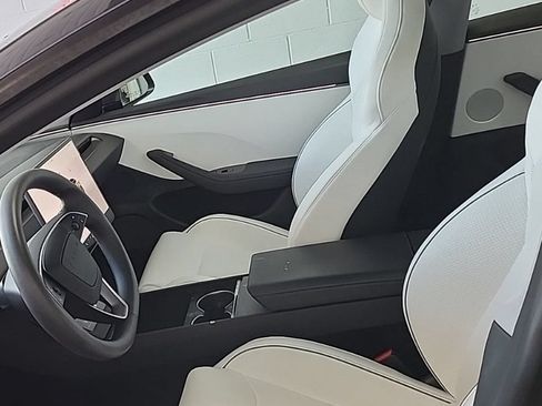 Used 2026 Tesla Model 3 Performance AWD/4WD image 2