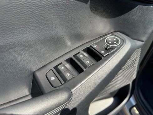 Used 2024 Kia Seltos X-Line AWD/4WD image 12