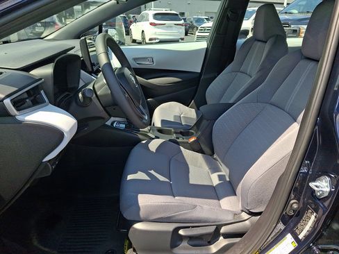 Used 2026 Toyota Corolla SE FWD image 14