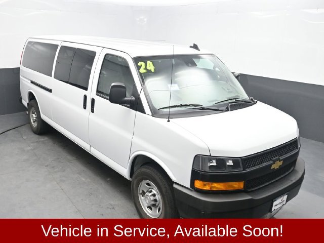 Used 2024 Chevrolet Express 3500 LS RWD image 19