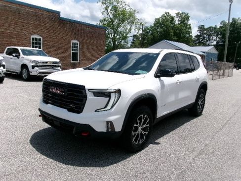 Used 2024 GMC Acadia AT4 w/ Luxury Package AWD/4WD image 7