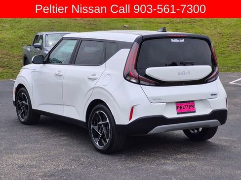 Used 2025 Kia Soul EX FWD image 4