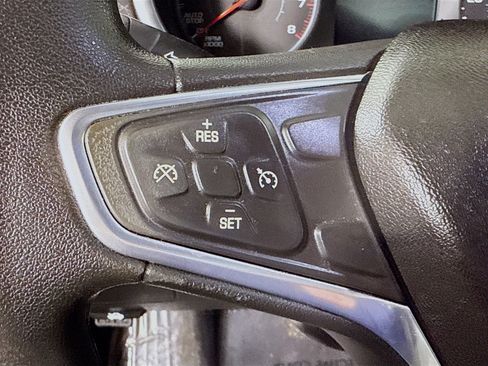 Used 2018 Chevrolet Malibu LT image 14