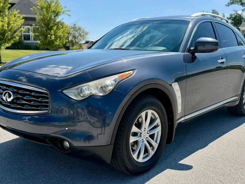 Used 2009 INFINITI FX35 AWD w/ Technology Pkg image 3