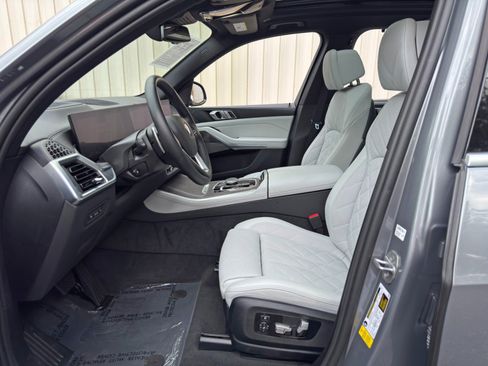 Used 2024 BMW X5 sDrive40i w/ Premium Package RWD image 17