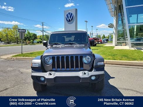 Used 2019 Jeep Wrangler Unlimited Sport S AWD/4WD image 2