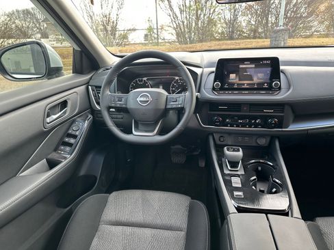 New 2026 Nissan Rogue SV image 23