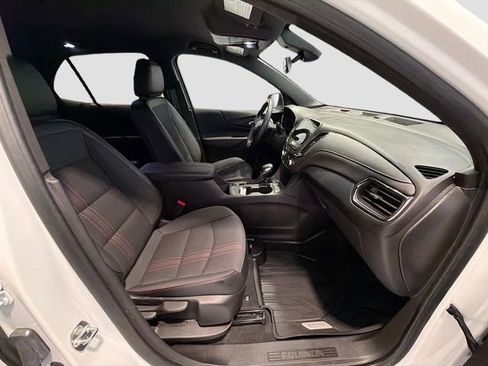 Used 2024 Chevrolet Equinox RS image 24