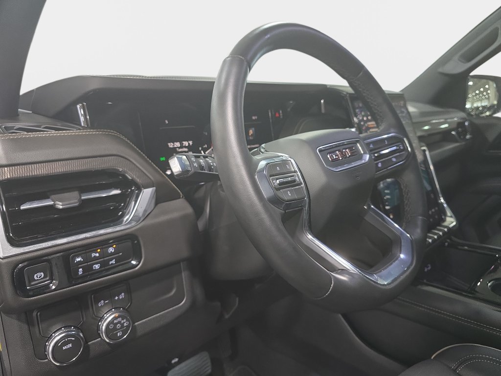 Used 2026 GMC Yukon Elevation RWD image 23