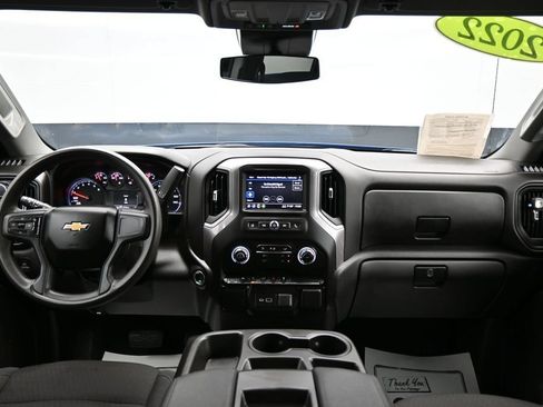 Used 2022 Chevrolet Silverado 1500 Custom AWD/4WD image 14