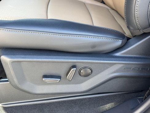 New 2026 Ford F250 Lariat w/ Chrome Package image 17