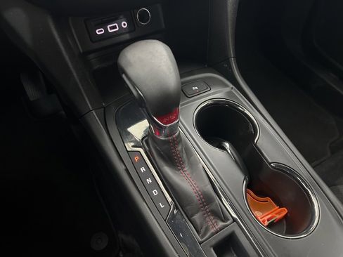 Used 2022 Chevrolet Equinox RS w/ RS Leather Package image 14