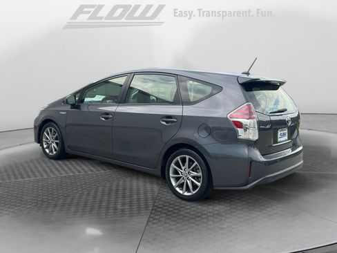 Used 2015 Toyota Prius V Five w/ Advanced Technology Package FWD image 6